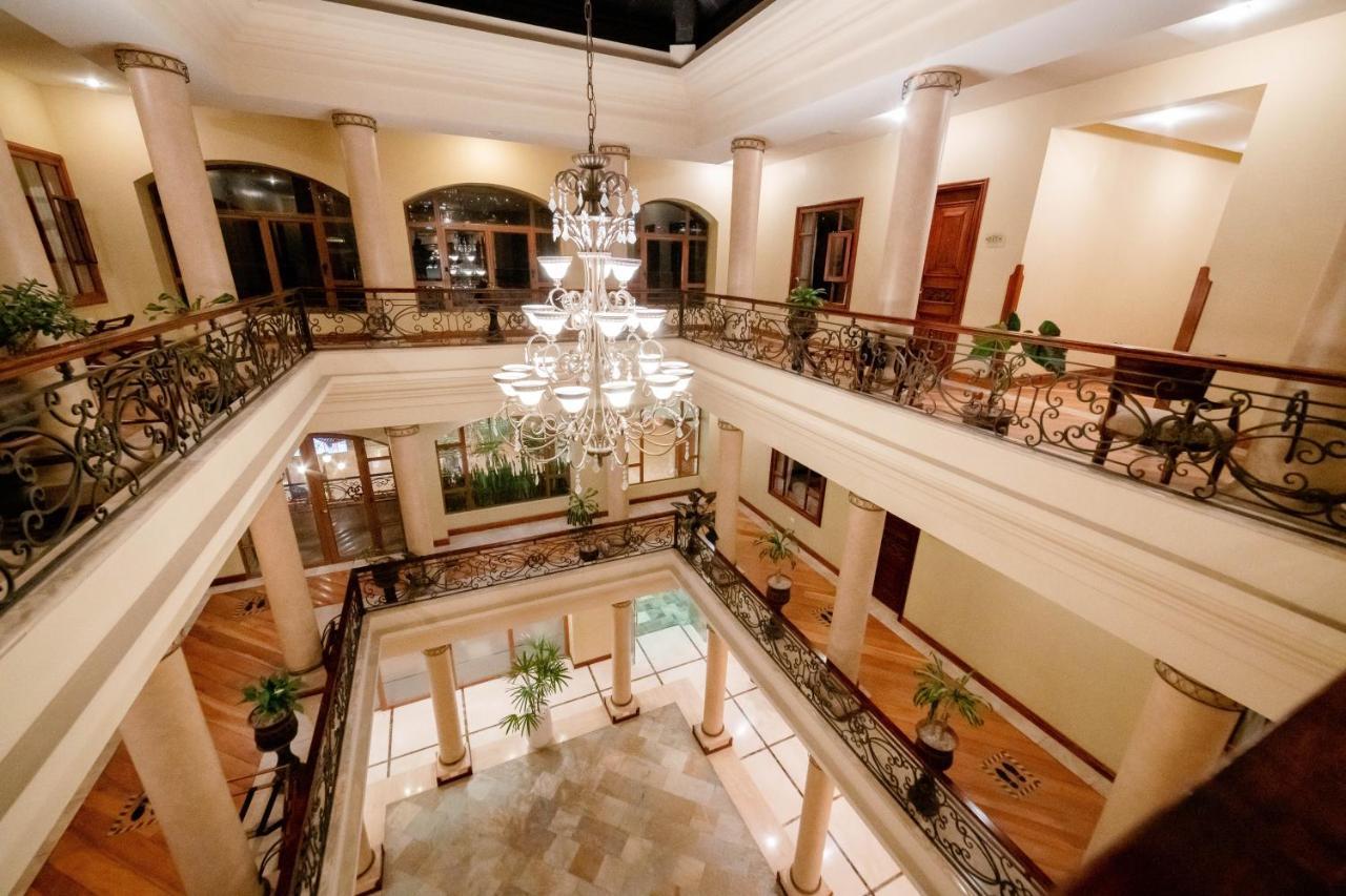 Grand Victoria Boutique Hotel 로하 외부 사진