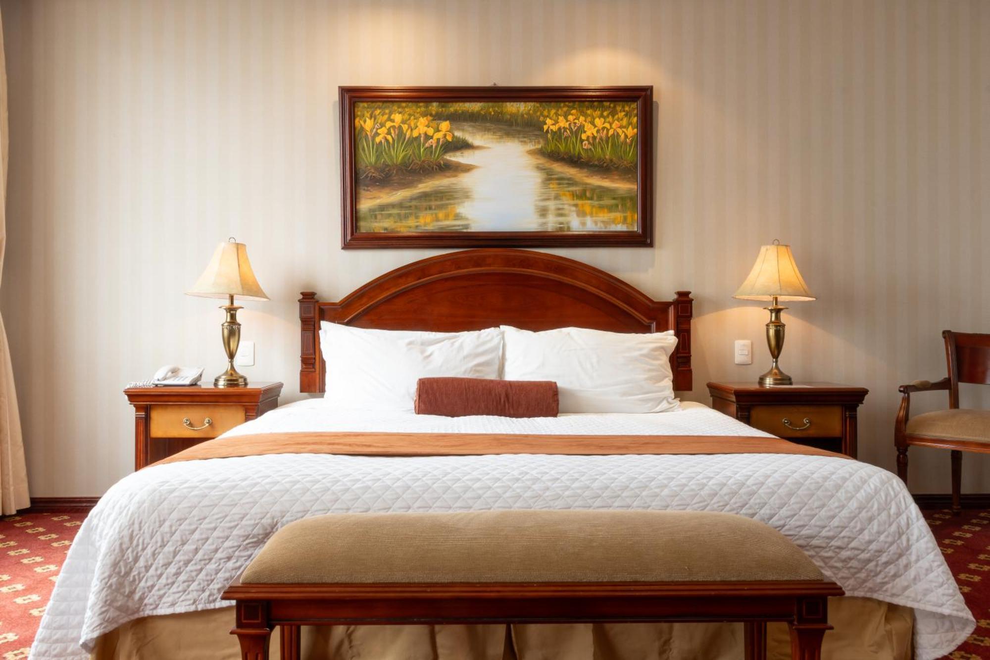Grand Victoria Boutique Hotel 로하 외부 사진